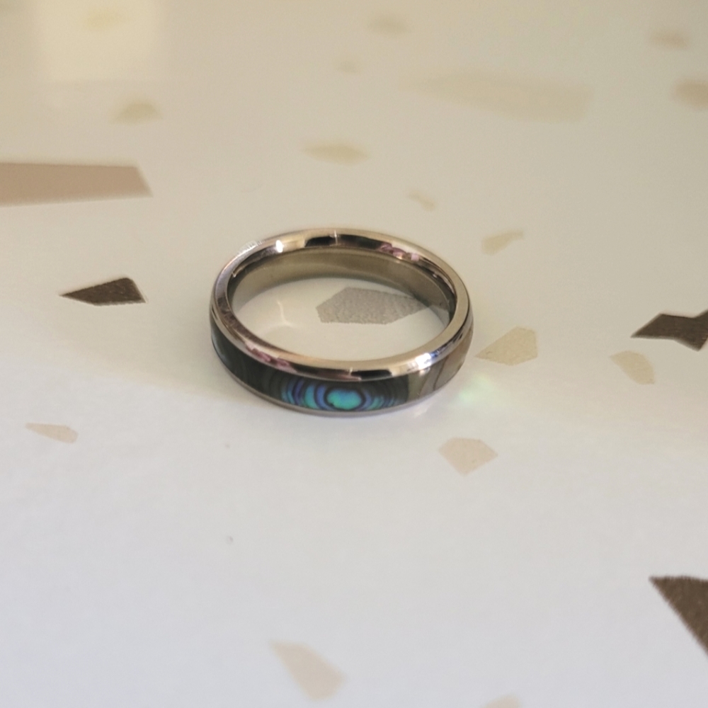 Abalone Ring